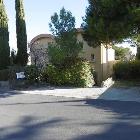 Holiday home 8 Pers, Proche Plage, Terrasse, Secteur Calme, Animaux Ok, - Fr-1-796-67